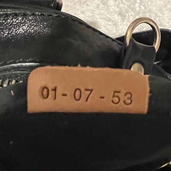 Chloé Betty bag- excellent condition - Picture 7 of 10